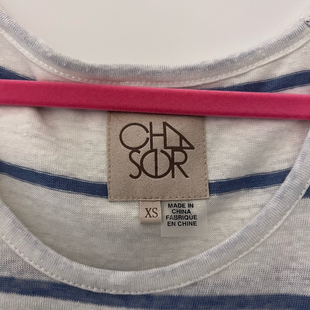 Chaser Linen Ruffle Back Top - Picture 4 of 5